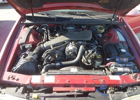 1995 Ford Thunderbird Lx z USA, uszkodzony, nr VIN 1FALP62W8SH204262